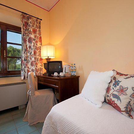 Hotel Molino D'Era โวลแตร์รา ภายนอก รูปภาพ