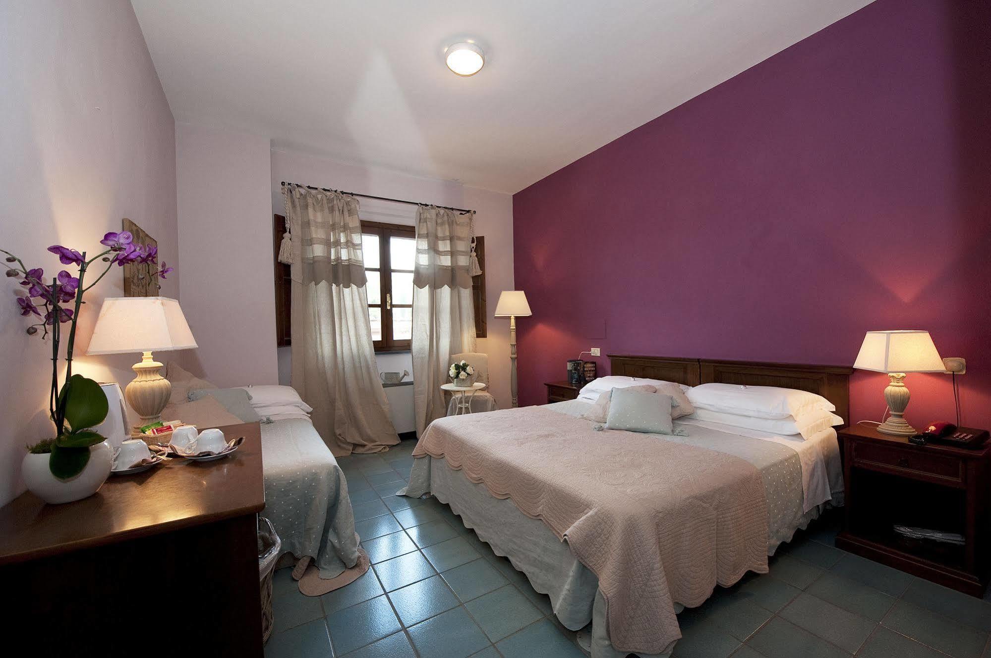 Hotel Molino D'Era โวลแตร์รา ภายนอก รูปภาพ